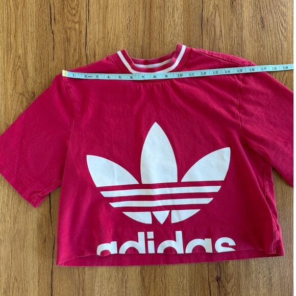 Adidas Originals Trefoil Cropped T-Shirt Size Small - Picture 4 of 6